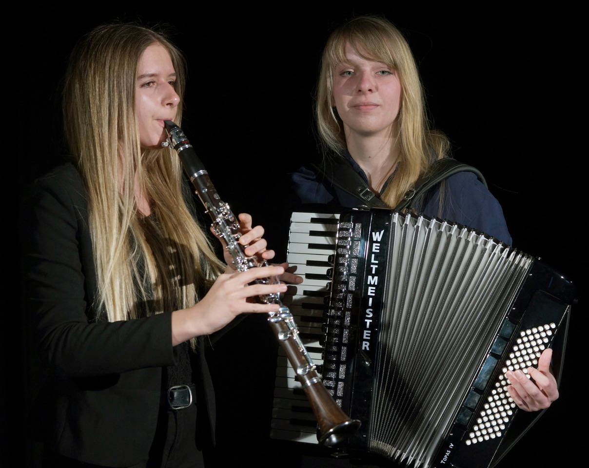 2019, jamila nestel, klarinette, claudia jung, akkordeon, jugendmusikförderpreis, rc memmingen-allgäuer tor, rc bad wörishofen