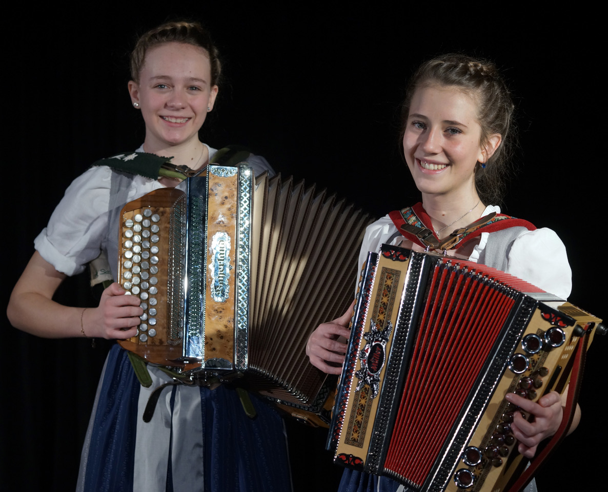 2019, beargar steirar duo, theresa schöll, anna schratt, steirische harmonika, jugendmusikförderpreis, rc memmingen-allgäuer tor, rc bad wörishofen