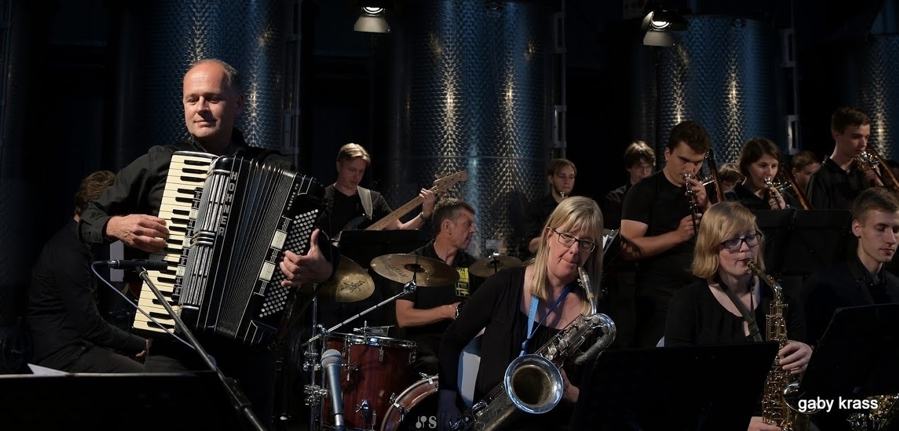 KIT-Big-Band, Guenther Hellstern, Akkordeon