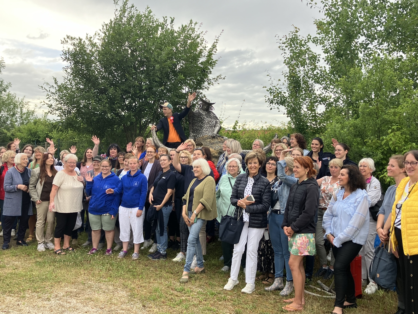 2024, frauenhaus, frauen, el toro, dieter erhard, erlangen