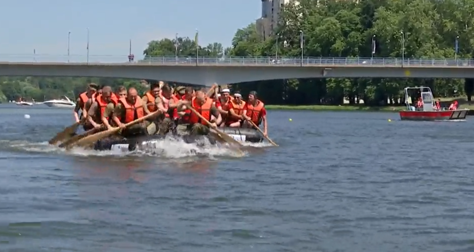 2019, rotarian rowdy river raft race, main, schweinfurt, bundeswehr