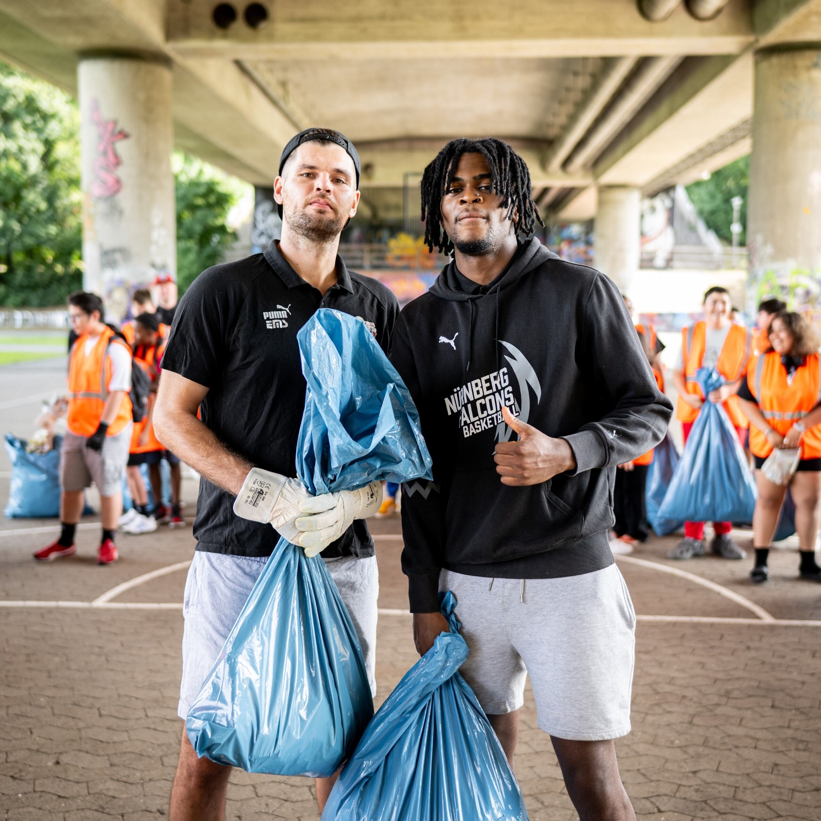 2024, müll sammeln, nürnberg, nürnberg falcons, nürnberg ice tigers