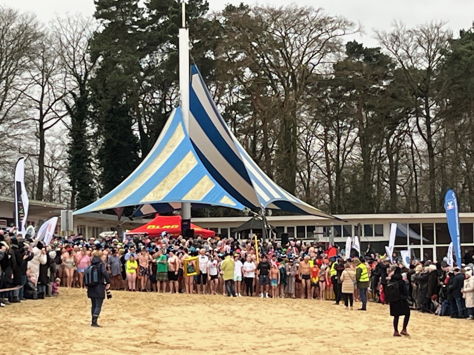 2025, haltern, neujahr, schwimmen