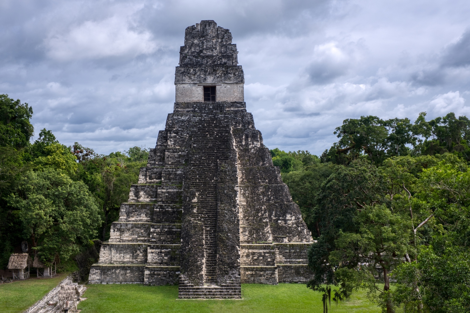 Pyramide, Maya, Guatemala, Prales