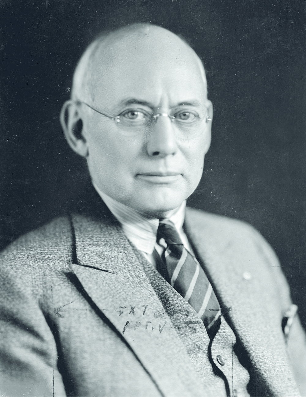Chesley R. Perry, ­zwischen 1910 und 1942 erster RI-­General­sekretär, koordinierte auf rotarischer Seite die Ausbreitung nach Deutschland.