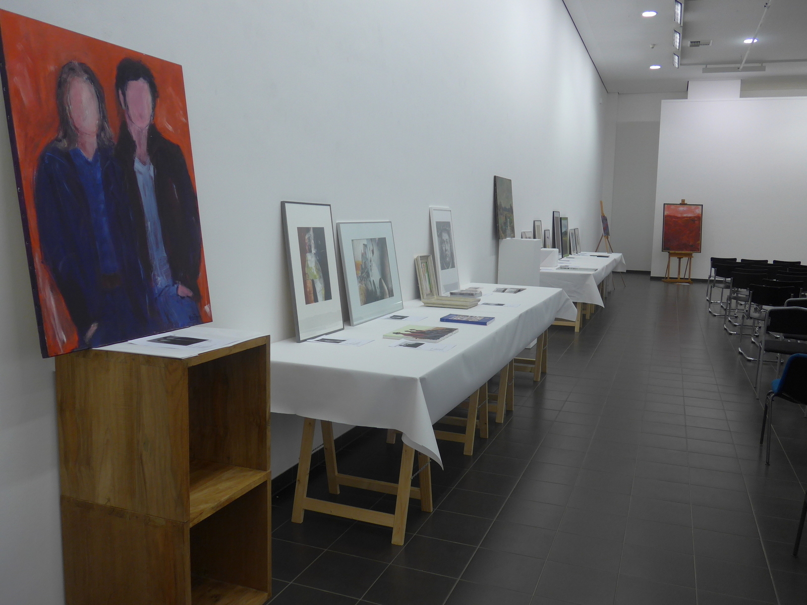 Ausstellung der Bilder vor der Auktion, Kunst, Kunstsammlung Marburg